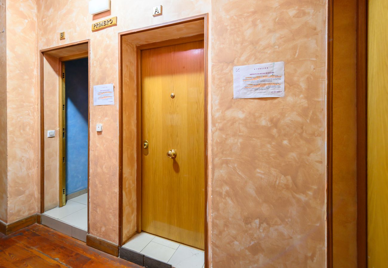 Appartement à Madrid - M (VAL81A) Amplio estudio en el centro de Madrid