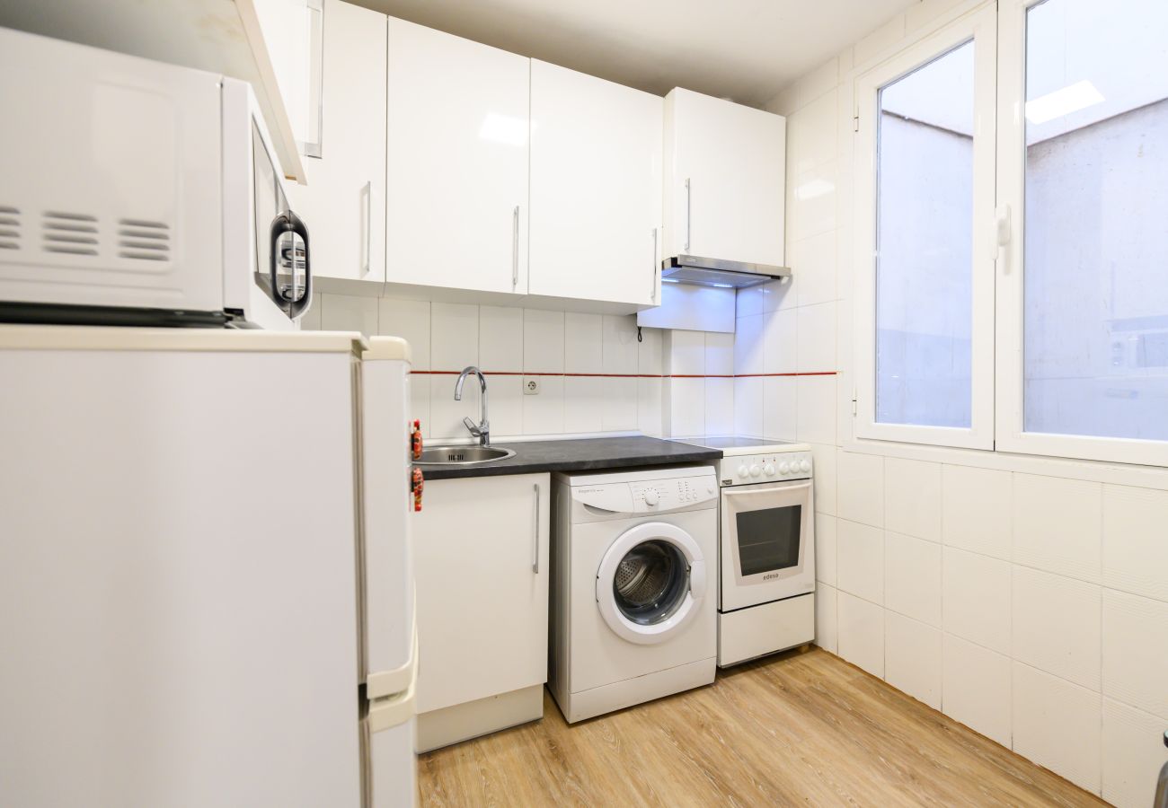 Résidence à Madrid - M (MAY613) Piso de 1 dormitorio en pleno centro de