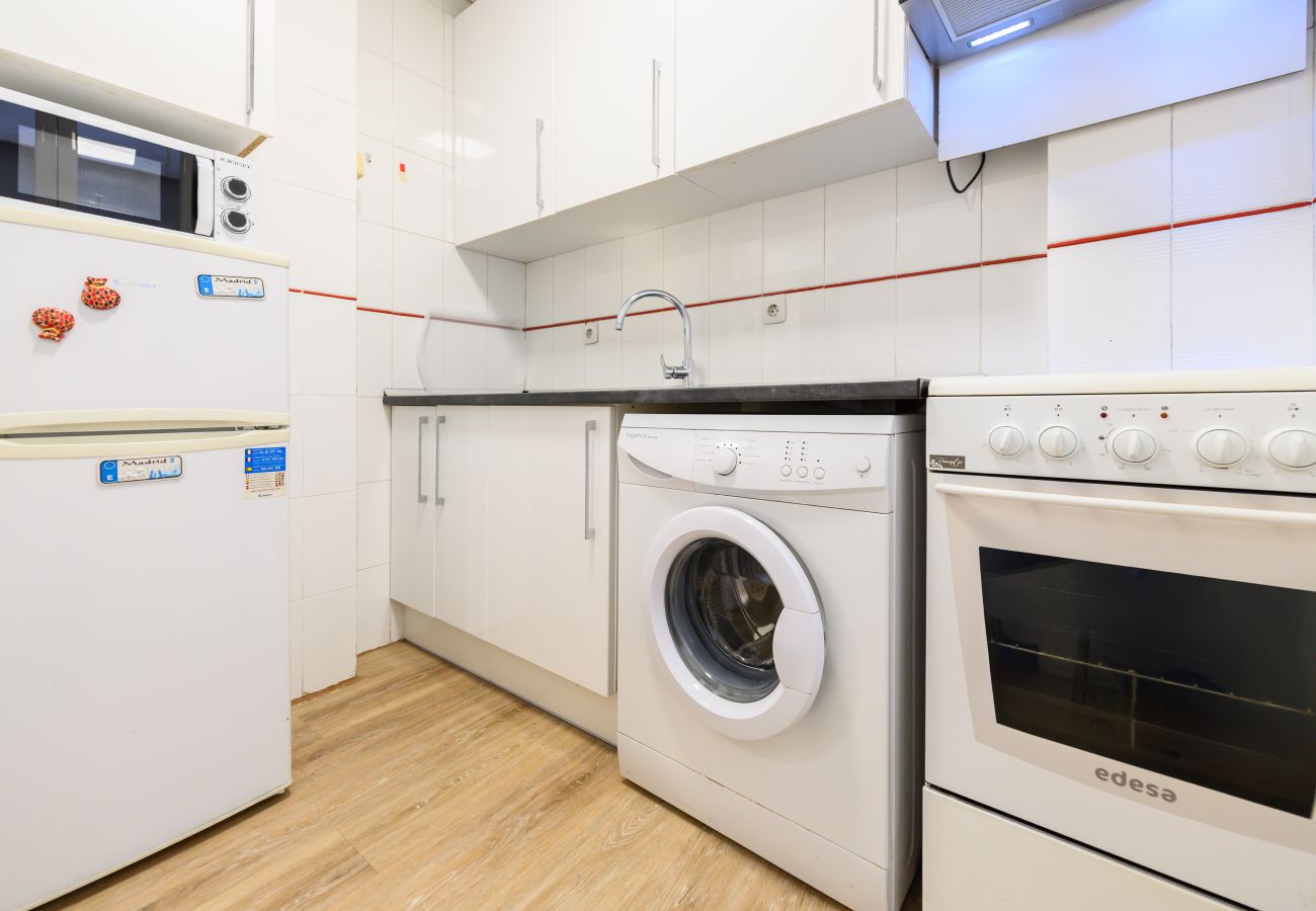 Résidence à Madrid - M (MAY613) Piso de 1 dormitorio en pleno centro de