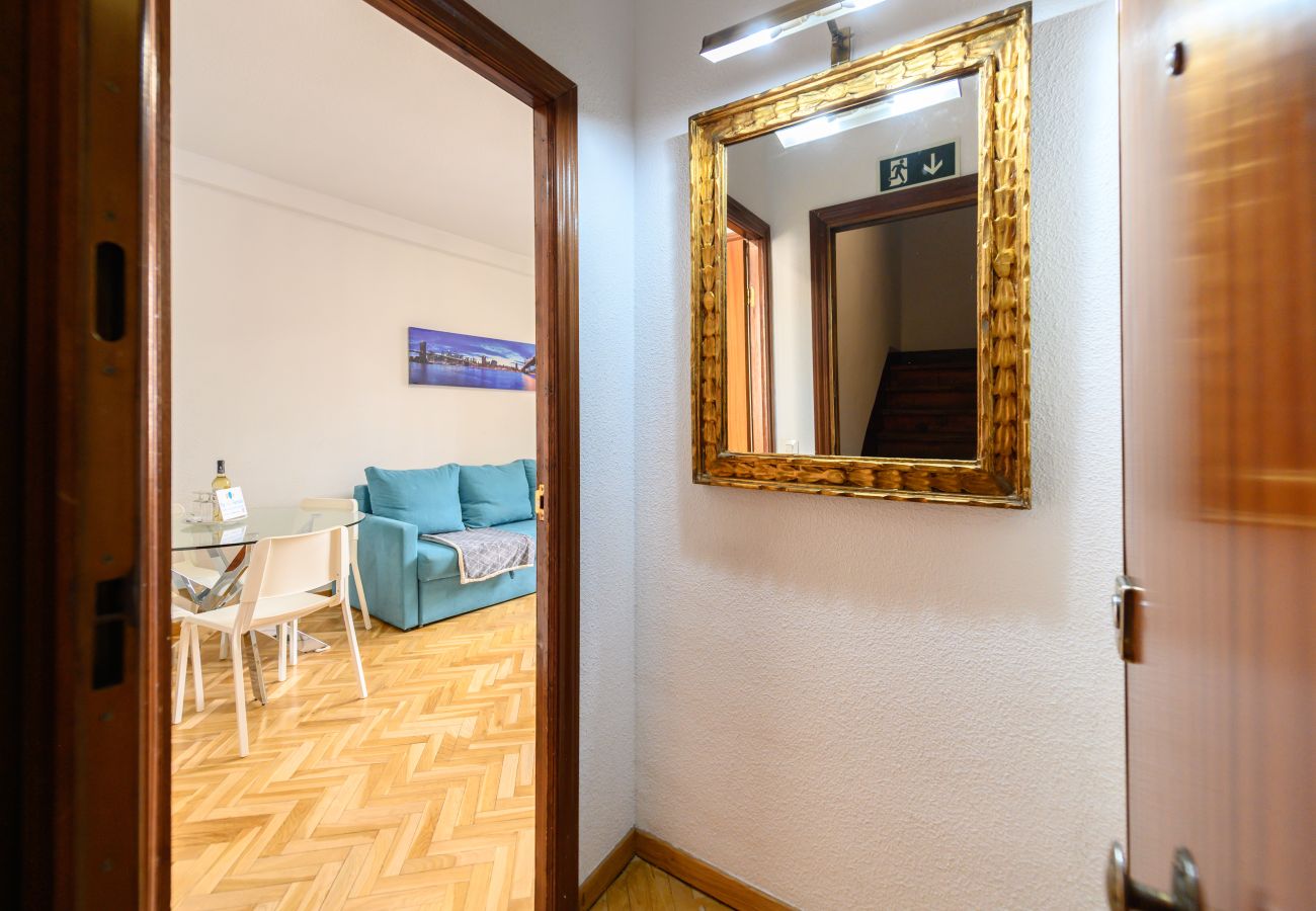 Résidence à Madrid - M (MAY613) Piso de 1 dormitorio en pleno centro de
