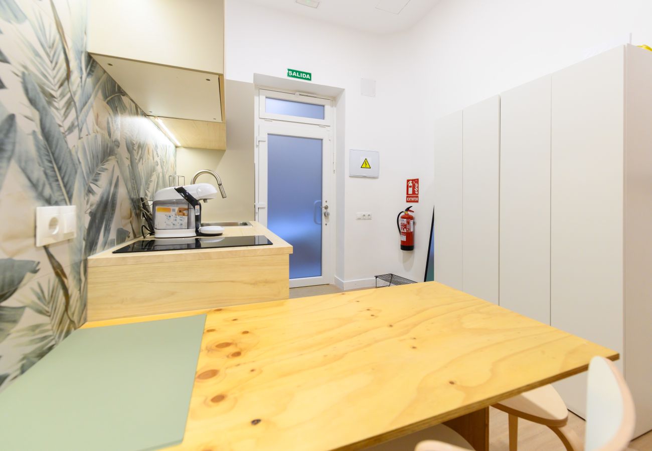 Appartement à Madrid - M (FGA50E) Acogedor piso en Chamberí 