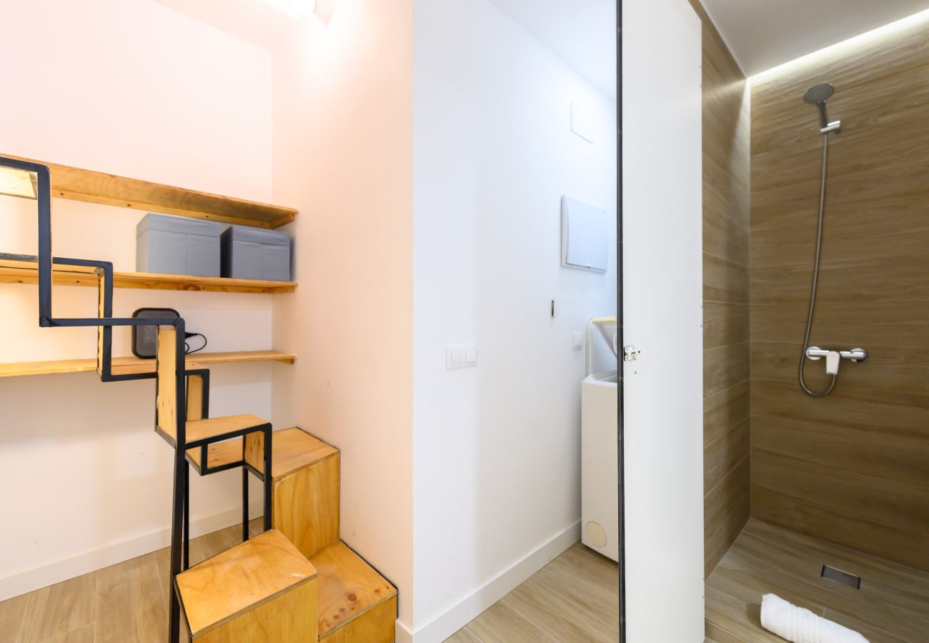 Appartement à Madrid - M (FGA50E) Acogedor piso en Chamberí 