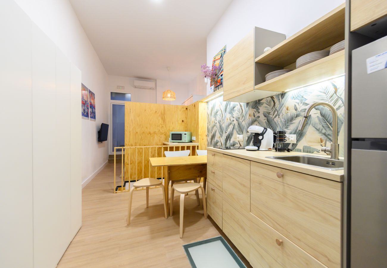 Appartement à Madrid - M (FGA50E) Acogedor piso en Chamberí 