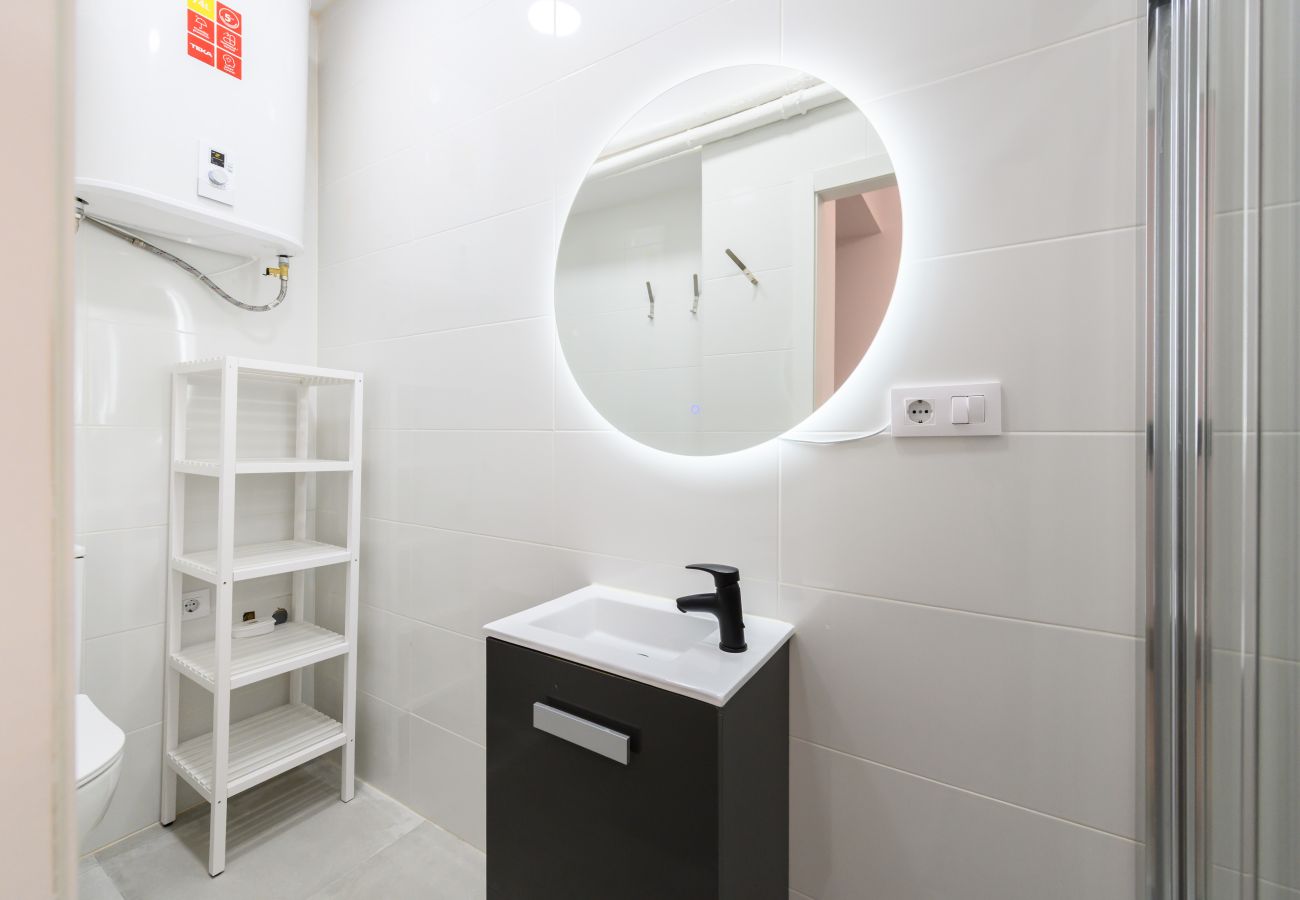 Studio à Madrid - M (RJS3) Acogedor Estudio en Barrio Salamanca