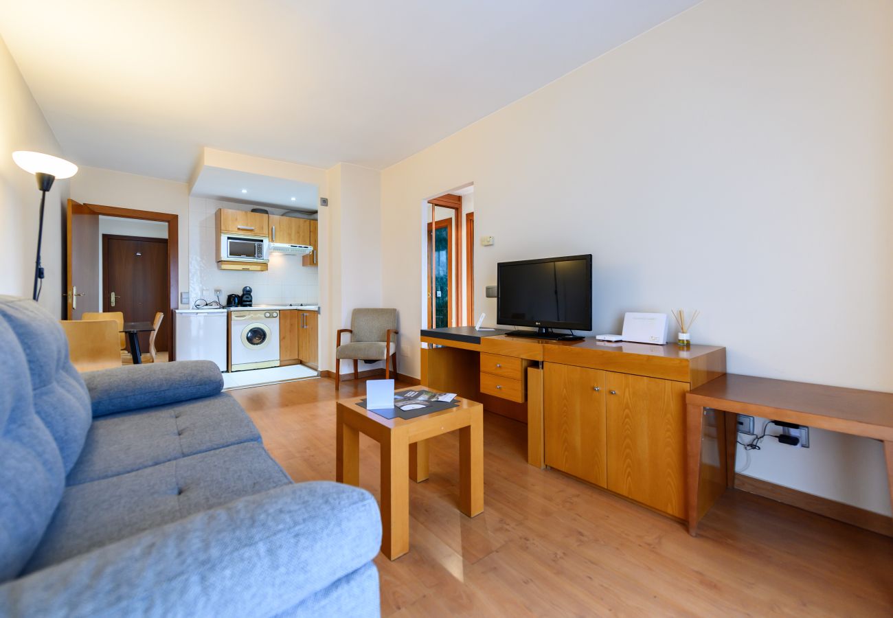 Appartement à Madrid - M (MLE16A2320) Amplio piso 1 dormitorio en Chamart