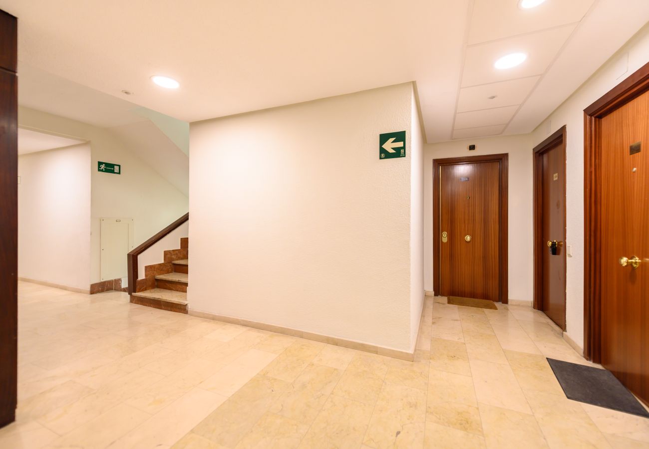 Appartement à Madrid - M (MLE16A2320) Amplio piso 1 dormitorio en Chamart