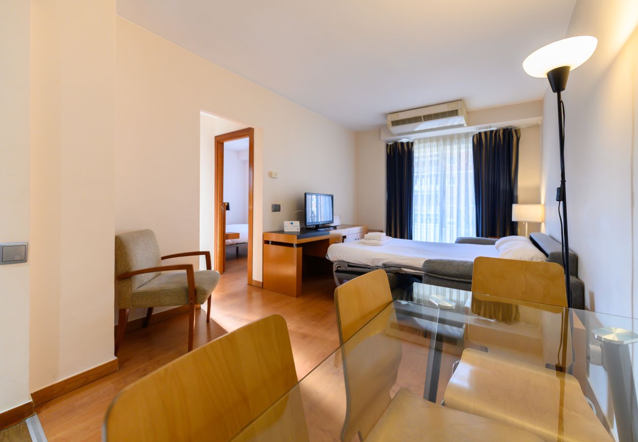 Appartement à Madrid - M (MLE16A2320) Amplio piso 1 dormitorio en Chamart