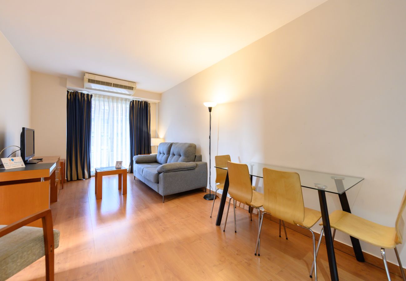 Appartement à Madrid - M (MLE16A2320) Amplio piso 1 dormitorio en Chamart