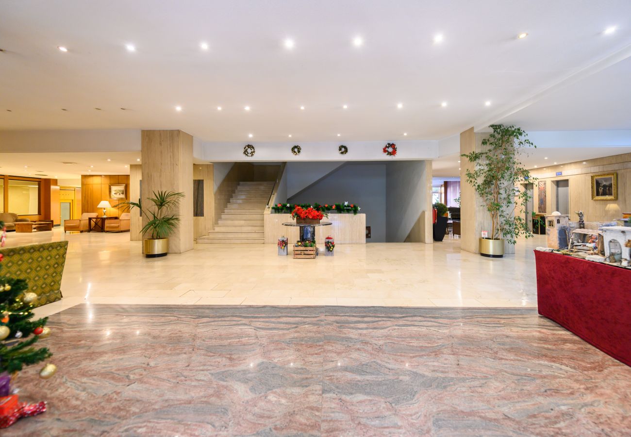 Appartement à Madrid - M (MLE16A2320) Amplio piso 1 dormitorio en Chamart