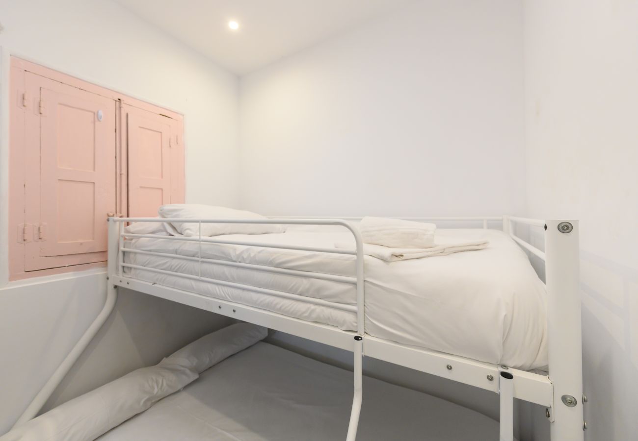 Appartement à Madrid - M (JJU15503) Dúplex con terraza en Goya