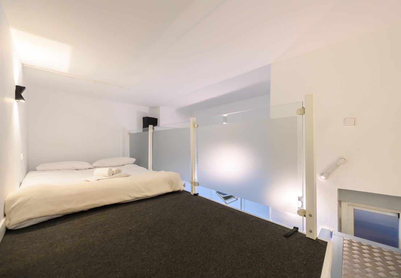 Appartement à Madrid - M (JJU15503) Dúplex con terraza en Goya