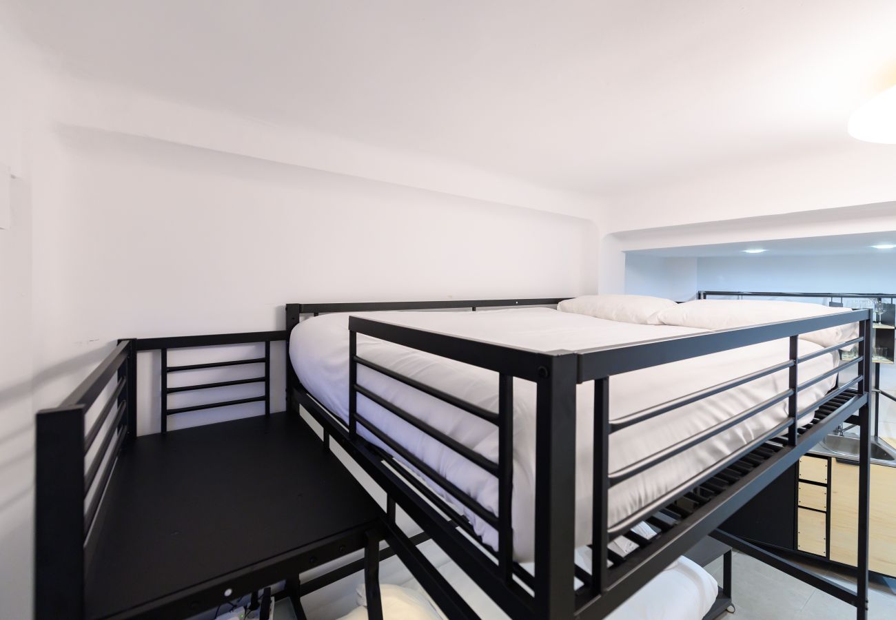 Studio à Madrid - M (SMA1401) Acogedor estudio en Ciudad Lineal