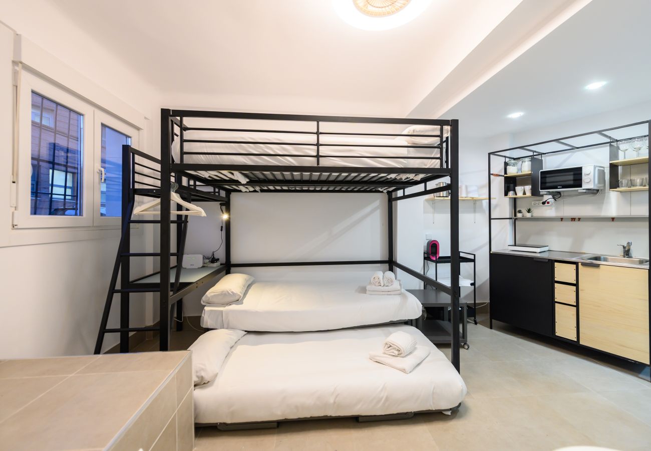 Studio à Madrid - M (SMA1401) Acogedor estudio en Ciudad Lineal