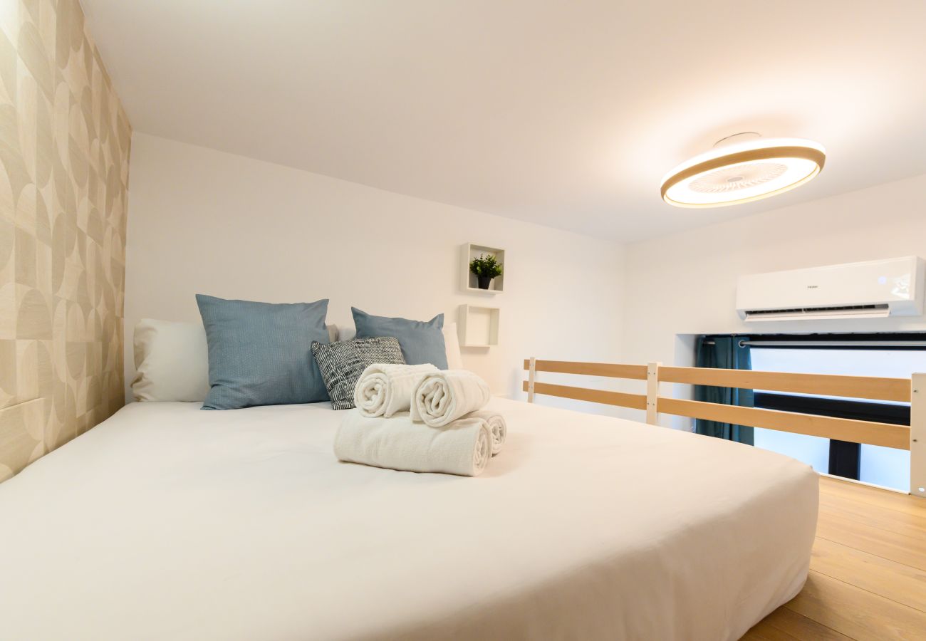 Appartement à Madrid - M (RBL180) Acogedor dúplex en Salamanca