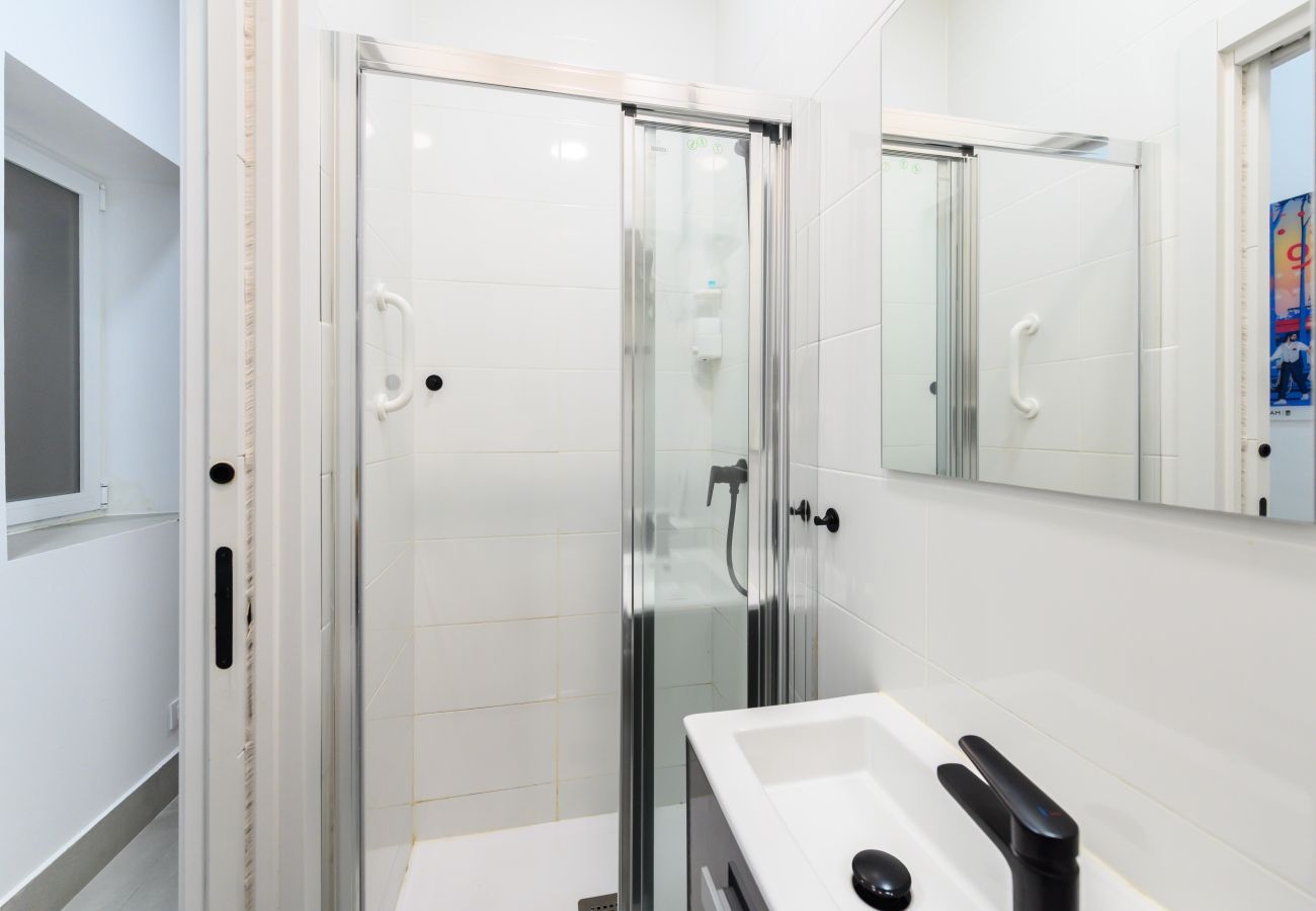 Appartement à Madrid - M (ROB20E) Acogedor piso en Puente de Vallecas