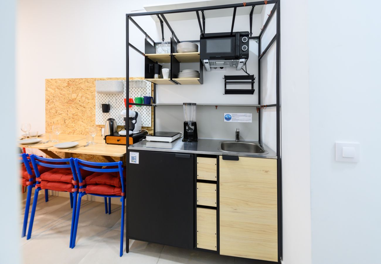 Appartement à Madrid - M (ROB20E) Acogedor piso en Puente de Vallecas