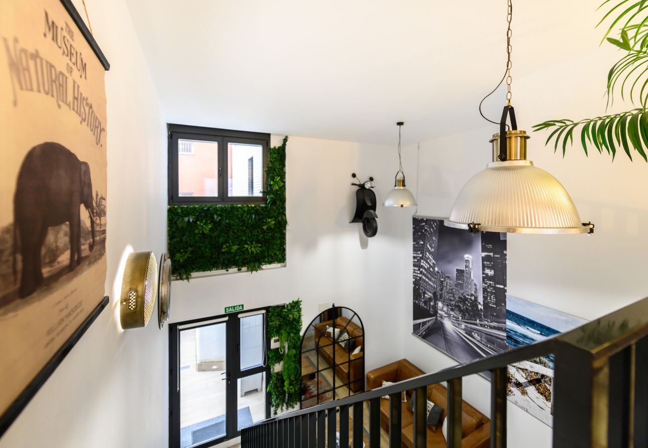 Appartement à Madrid - M (ALG310B) Amplio y moderno Loft con terraza priv