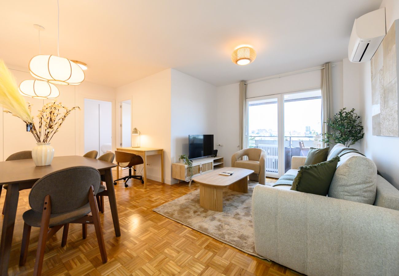 Appartement à Madrid - M (MOS34D7E) Amplio y elegante piso de dos dormito