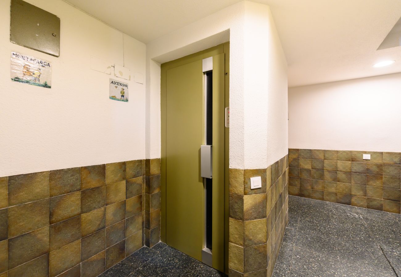 Appartement à Madrid - M (MOS34D7E) Amplio y elegante piso de dos dormito