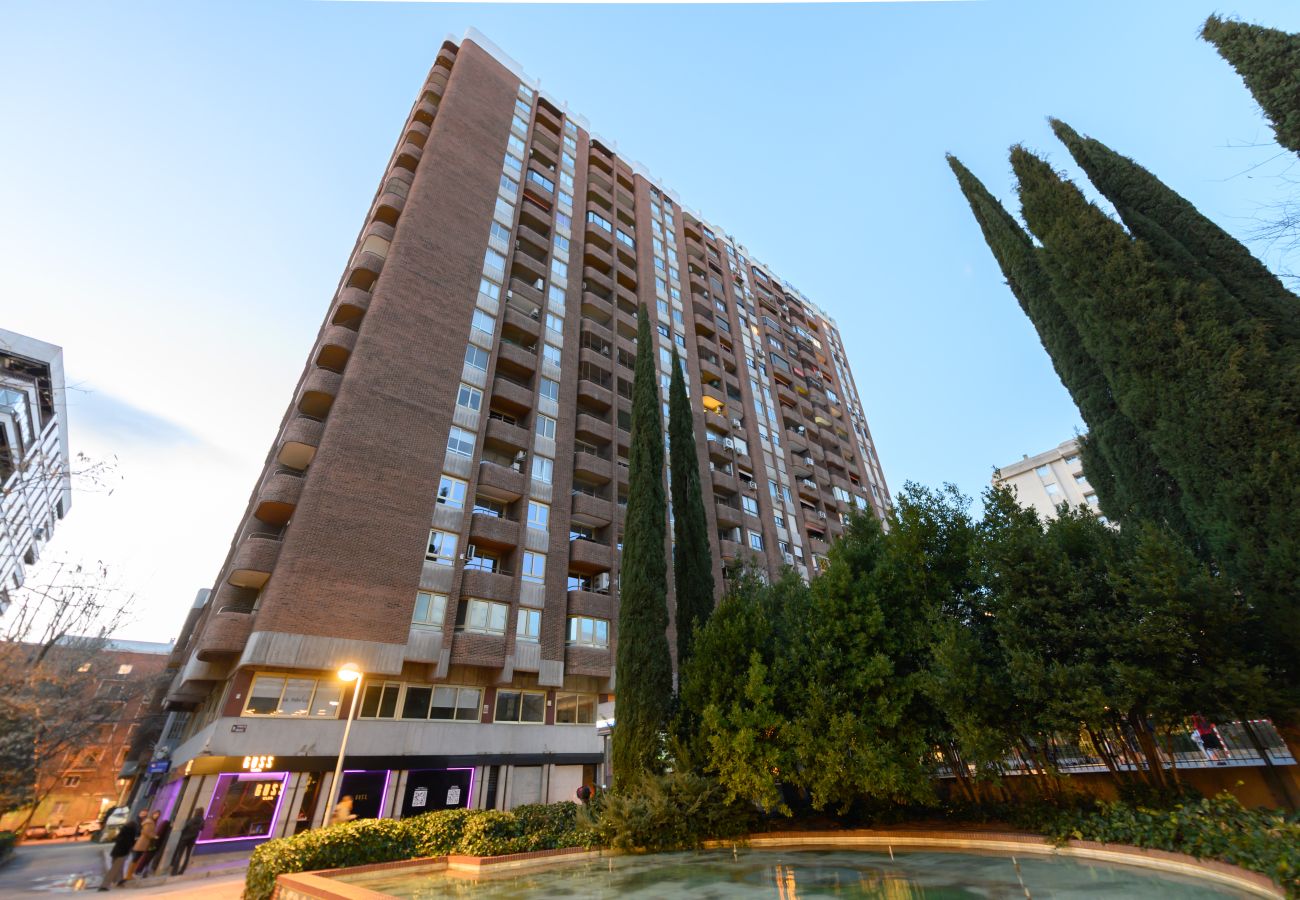 Appartement à Madrid - M (ABR1710B) Amplio piso de Lujo 2 dormitorios