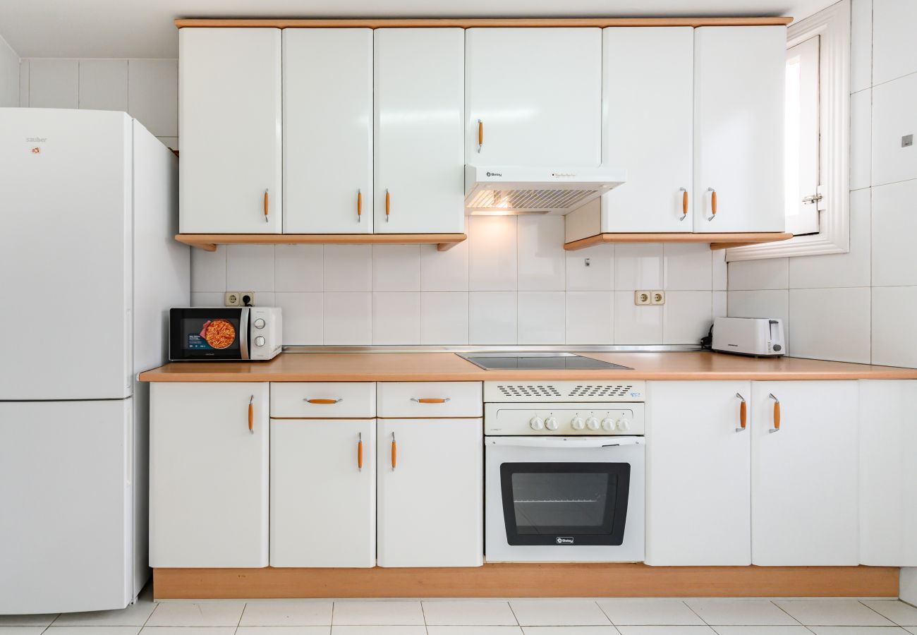 Appartement à Madrid - M (FER55D) Amplio piso 3 dormitorios en Moncloa