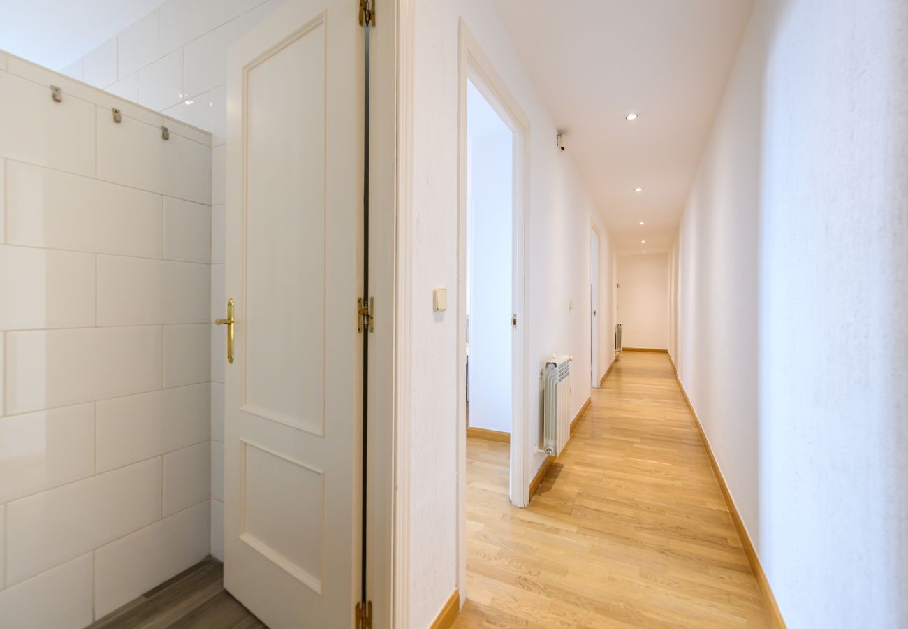 Appartement à Madrid - M (FER55D) Amplio piso 3 dormitorios en Moncloa
