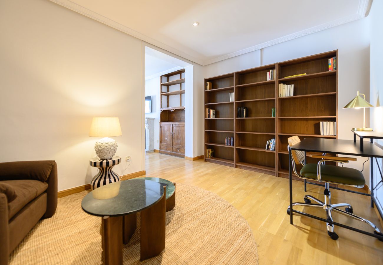 Appartement à Madrid - M (FER55D) Amplio piso 3 dormitorios en Moncloa
