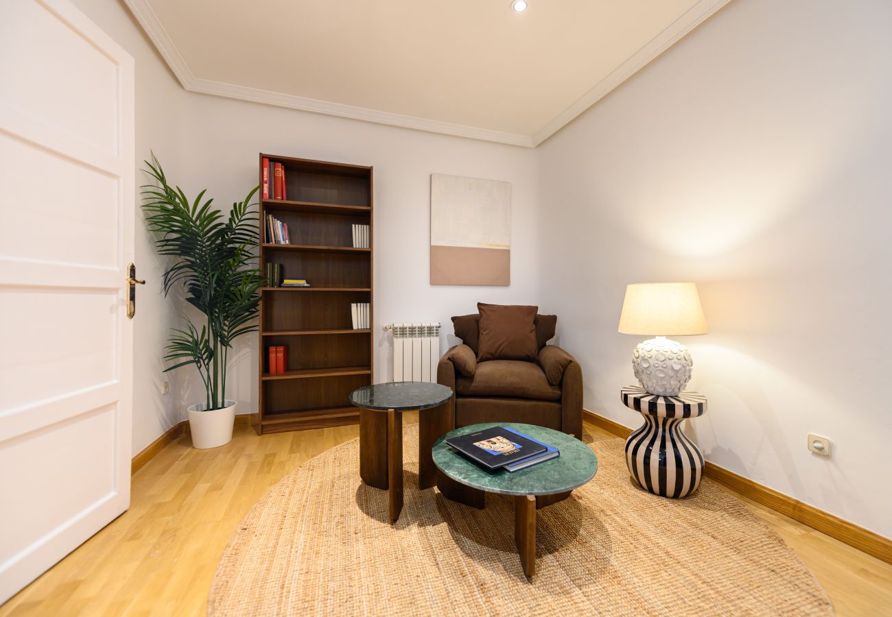Appartement à Madrid - M (FER55D) Amplio piso 3 dormitorios en Moncloa
