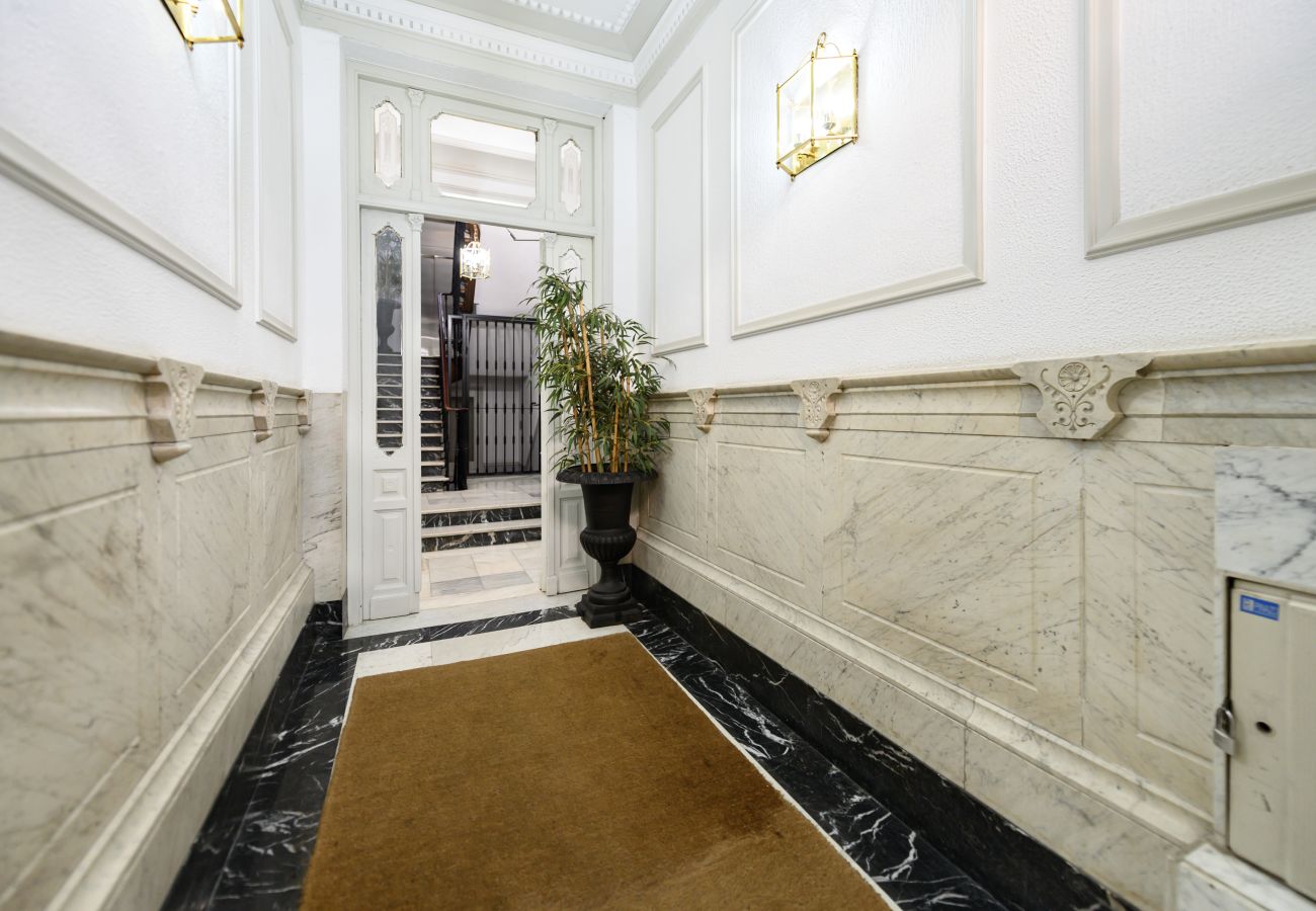 Appartement à Madrid - M (FER55D) Amplio piso 3 dormitorios en Moncloa