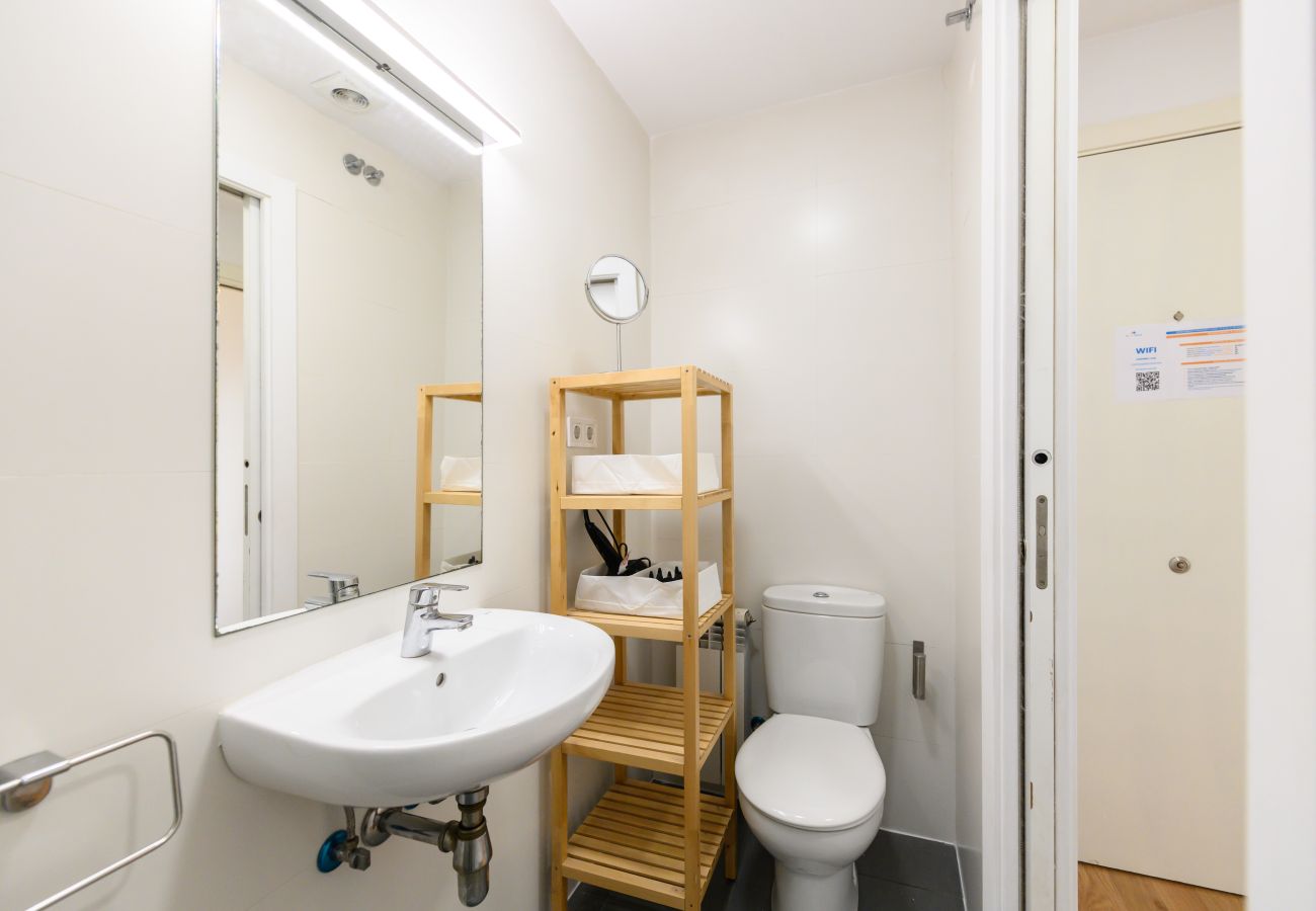 Appartement à Madrid - M (FOV160IIA) Piso de 1 dormitorio en Chamartín