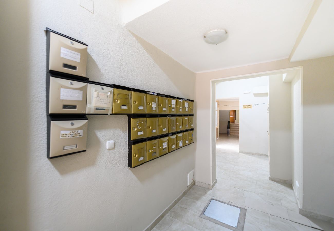 Appartement à Madrid - M (FOV160IIA) Piso de 1 dormitorio en Chamartín