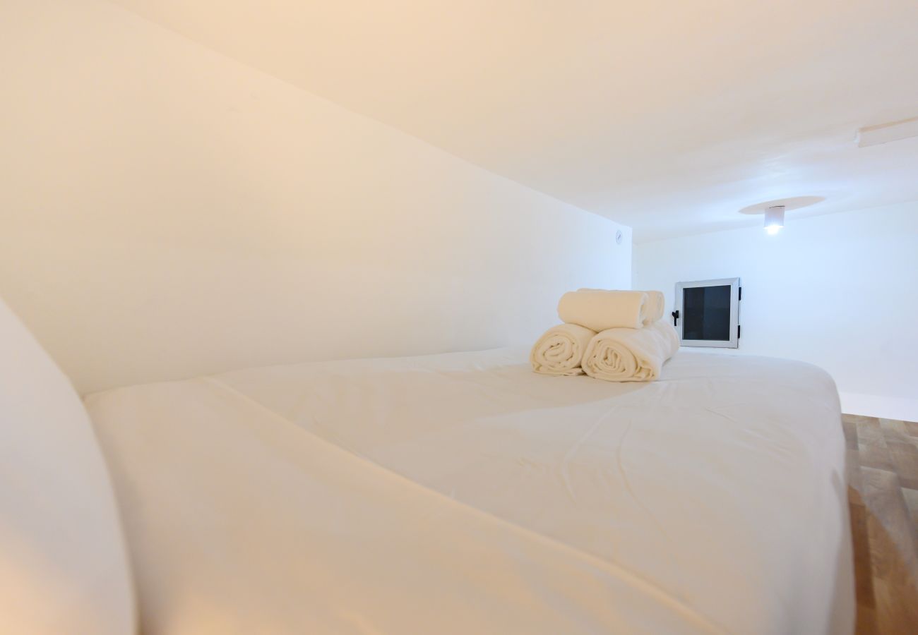 Appartement à Madrid - M (CAST90I) Dúplex en el Centro de Madrid