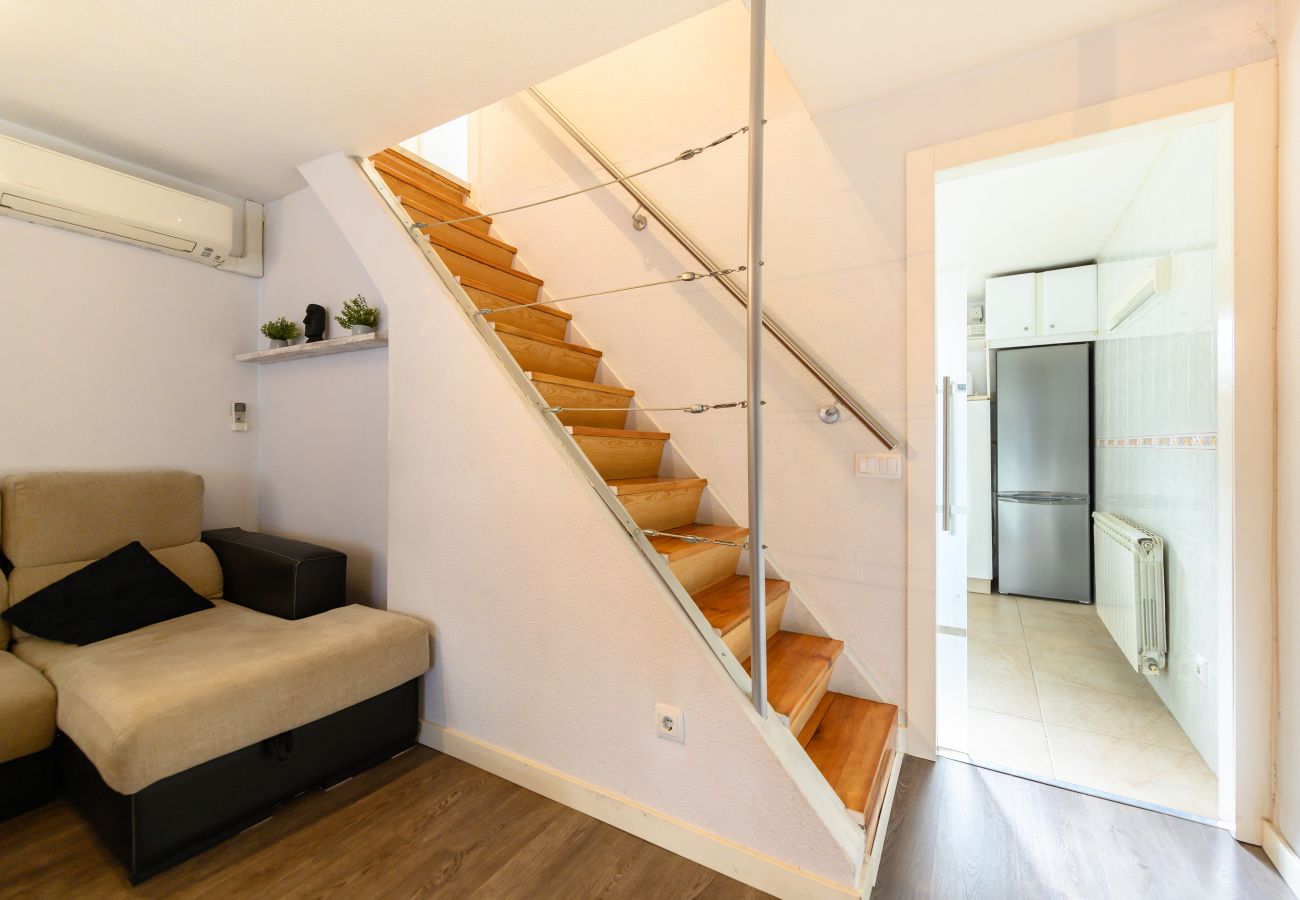 Chalet à Madrid - M (SAB52) Amplio Chalet 3 dormitorios y terraza