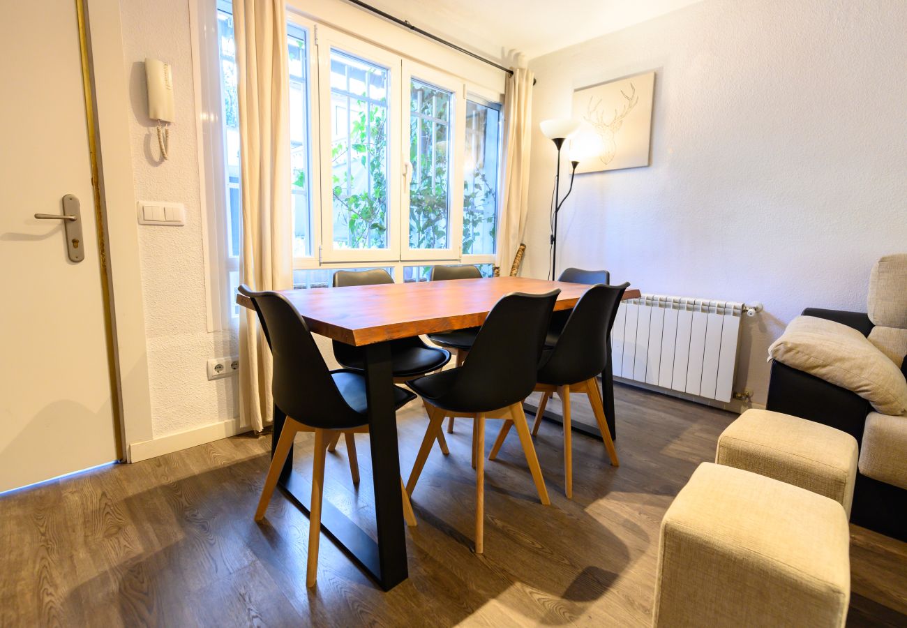 Chalet à Madrid - M (SAB52) Amplio Chalet 3 dormitorios y terraza