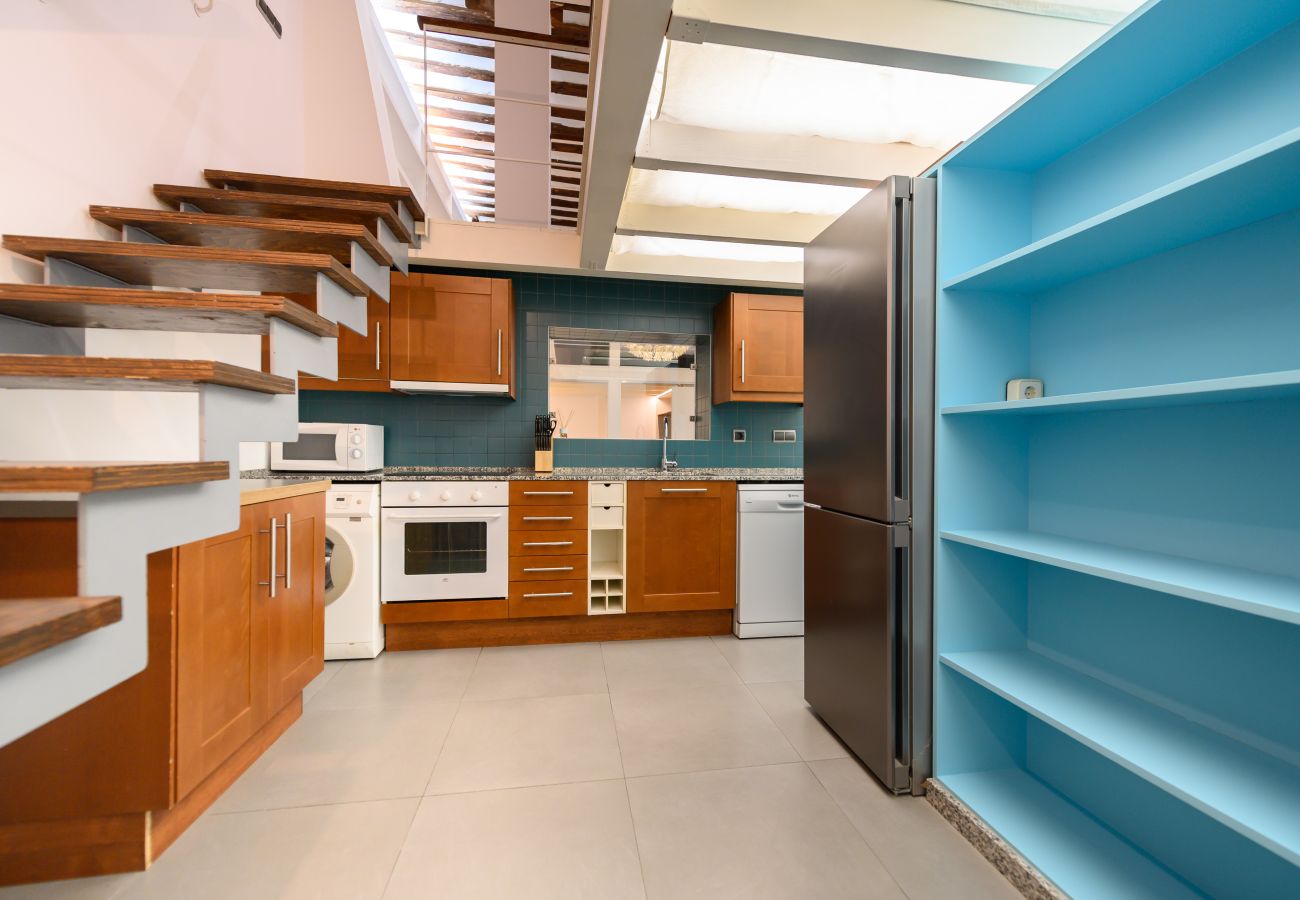 Appartement à Madrid - M (ESA121ID) Amplio Dúplex en el centro de Madrid