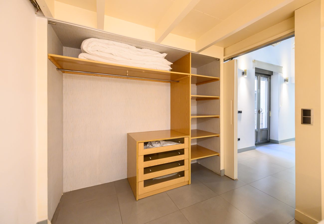 Appartement à Madrid - M (ESA121ID) Amplio Dúplex en el centro de Madrid