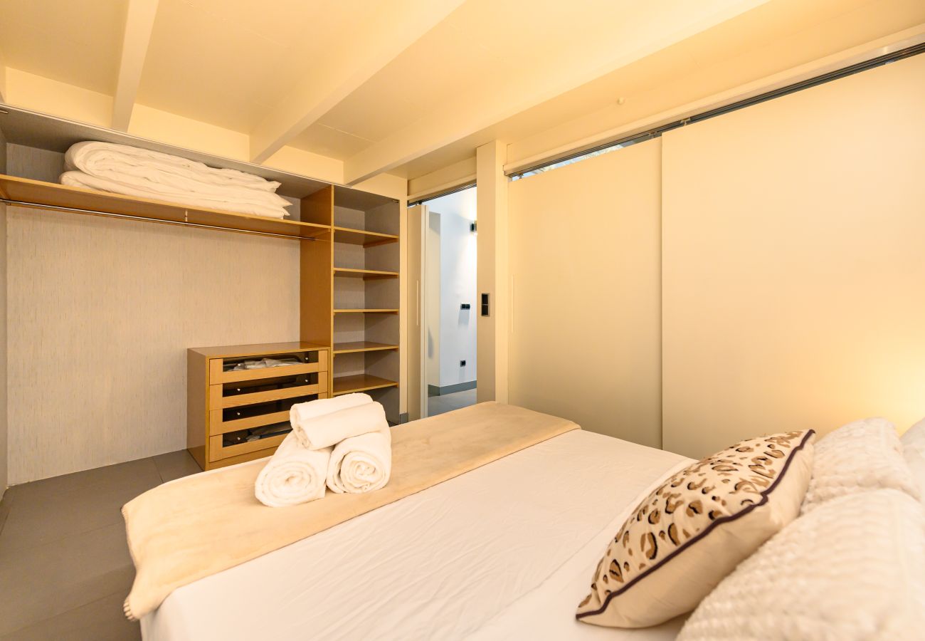 Appartement à Madrid - M (ESA121ID) Amplio Dúplex en el centro de Madrid