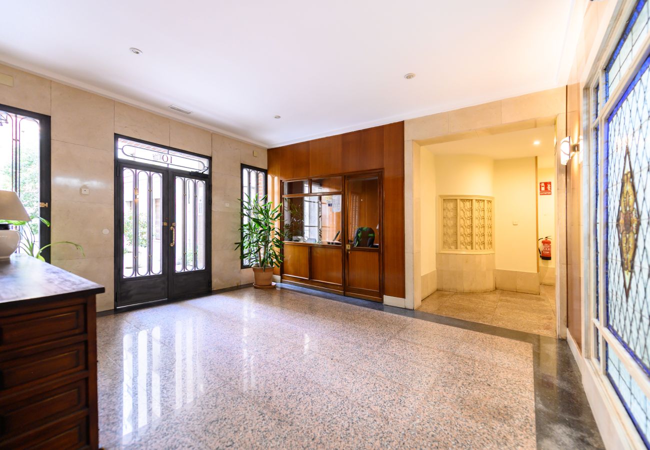 Appartement à Madrid - M (DDS1014) Piso de 2 dormitorios en Goya, Barrio