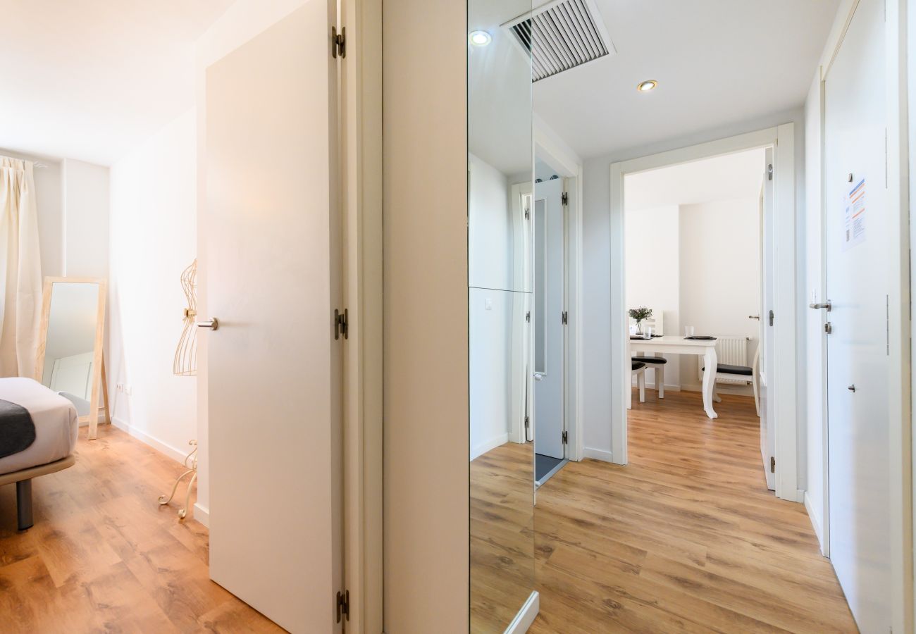 Appartement à Madrid - M (SAQU312C) Amplio piso de 1 dormitorio en Tetuán