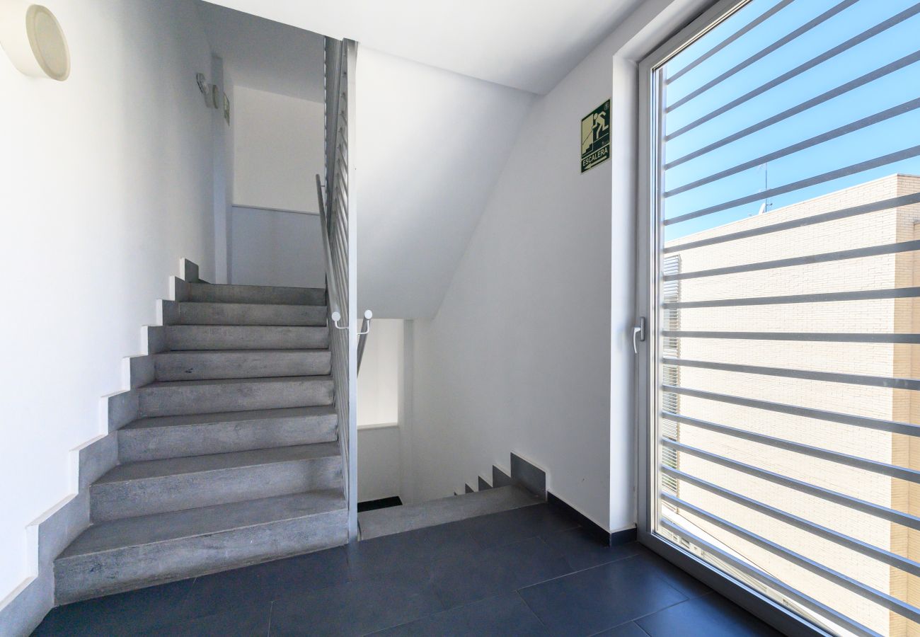 Appartement à Madrid - M (SAQU312C) Amplio piso de 1 dormitorio en Tetuán