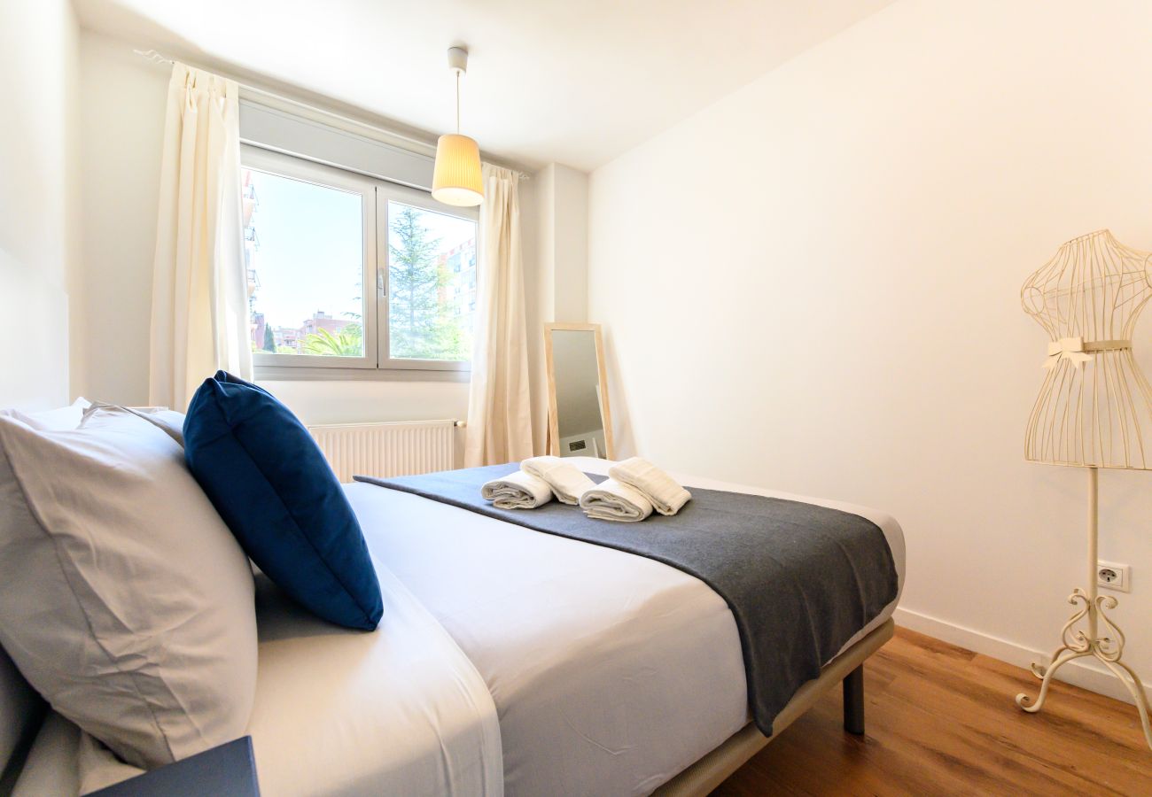 Appartement à Madrid - M (SAQU312C) Amplio piso de 1 dormitorio en Tetuán