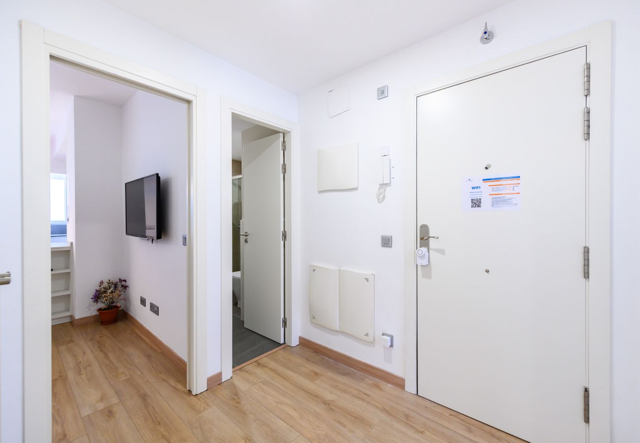 Appartement à Madrid - M (HMA121B) Amplio Piso 2 dormitorios y 2 baños