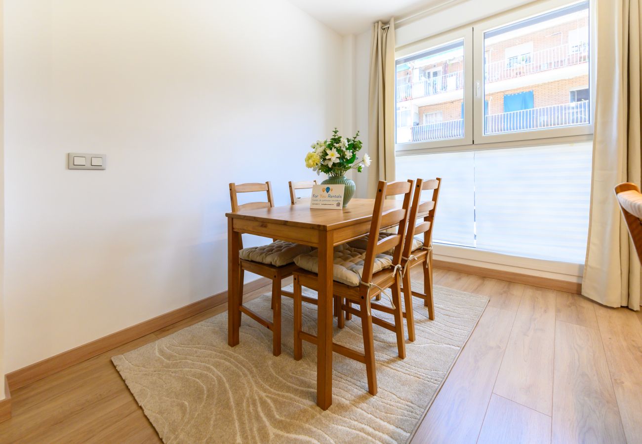 Appartement à Madrid - M (HMA121B) Amplio Piso 2 dormitorios y 2 baños
