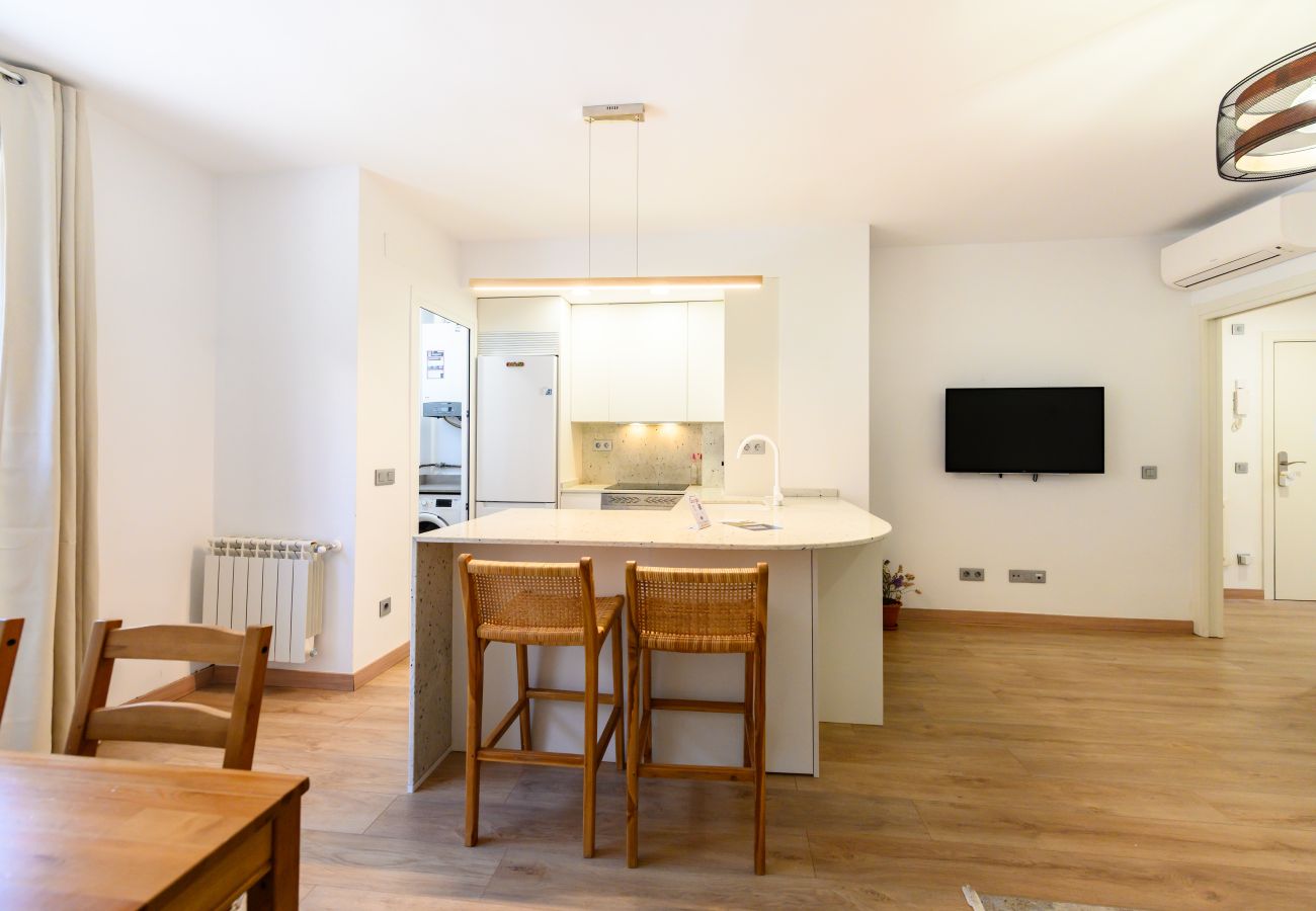 Appartement à Madrid - M (HMA121B) Amplio Piso 2 dormitorios y 2 baños