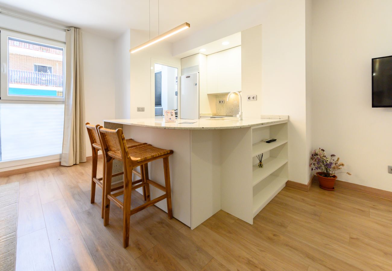 Appartement à Madrid - M (HMA121B) Amplio Piso 2 dormitorios y 2 baños
