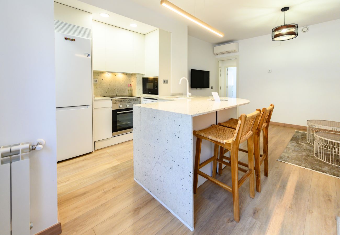 Appartement à Madrid - M (HMA121B) Amplio Piso 2 dormitorios y 2 baños