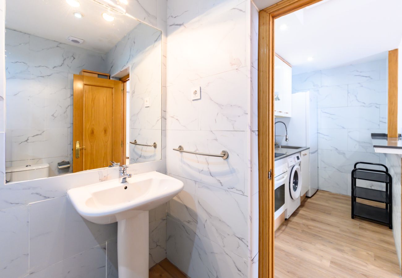 Appartement à Madrid - M (VAL203E) Piso 1 dormitorio en el Centro Madrid