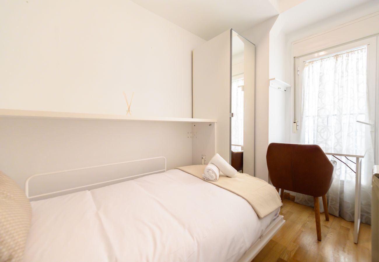 Appartement à Madrid - M (PRA10) Piso 2 dormitorios y 2 baños, Centro de