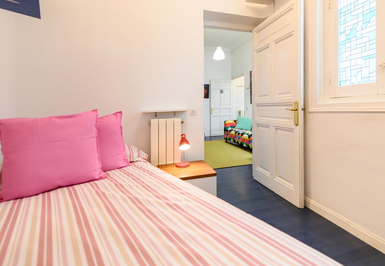 Appartement à Madrid - M (COL142II) Piso 2 dormitorios en el Centro de Ma