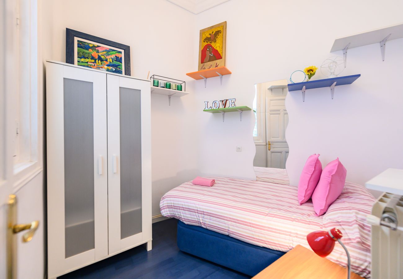 Appartement à Madrid - M (COL142II) Piso 2 dormitorios en el Centro de Ma